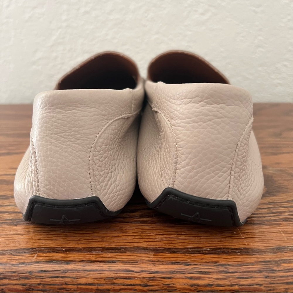 Aquatalia Stone Qaitlin Driving Moccasins Size 12 - Picture 3 of 6